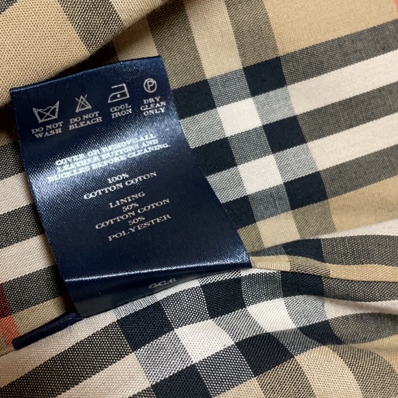 Burberry London - Picture 9 of 12